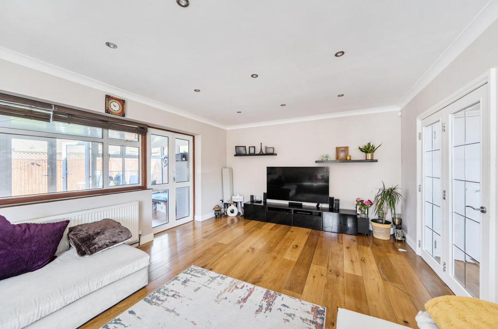 Davidson Frost-Wellings, DFW, Merrion Avenue, Livi