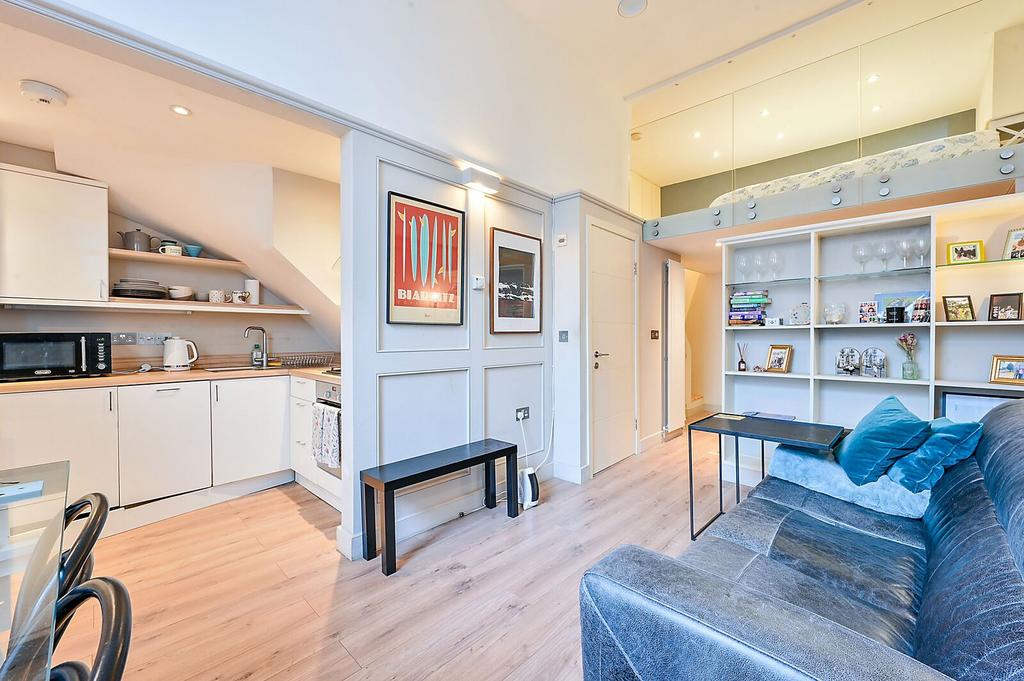 Open-plan living area, open plan living