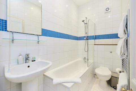 2 bedroom flat to rent, West End Lane