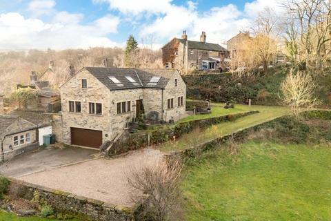 4 bedroom detached house for sale, Magdale, Honley, Holmfirth, West Yorkshire, HD9