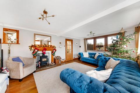 4 bedroom detached house for sale, Magdale, Honley, Holmfirth, West Yorkshire, HD9