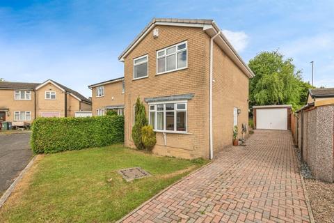 undefined, Moffat Close, Bradford BD6