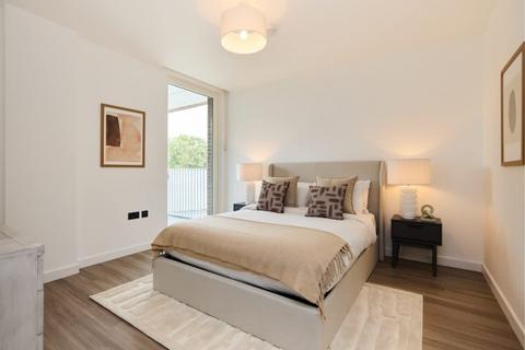 2 bedroom flat to rent, Stamford Road