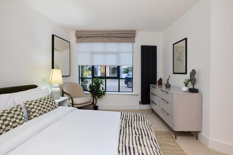 2 bedroom flat to rent, Melbray Mews