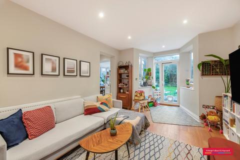2 bedroom flat to rent, Church Road, Highgate, London, N6