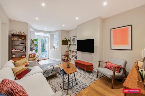 2 bedroom flat to rent, Church Road, Highgate, London, N6