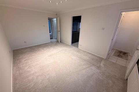 undefined, Pennystone Close, Wirral CH49