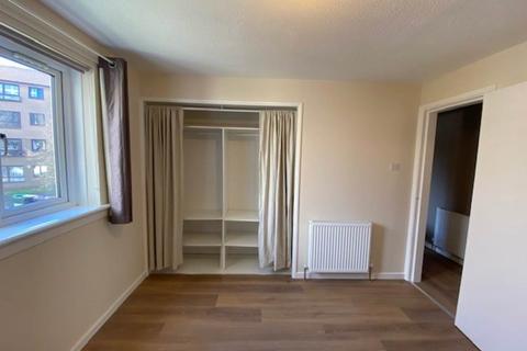 2 bedroom flat to rent, North Fort Street, Leith, Edinburgh