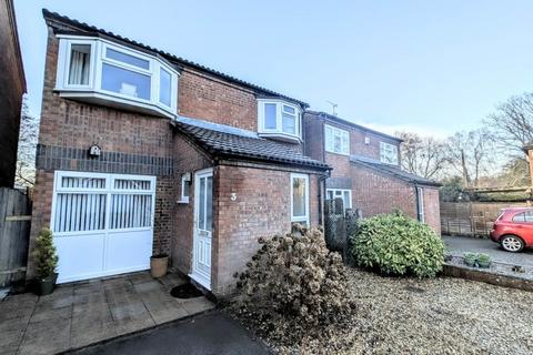 4 bedroom detached house for sale - Primula Road, Bordon GU35