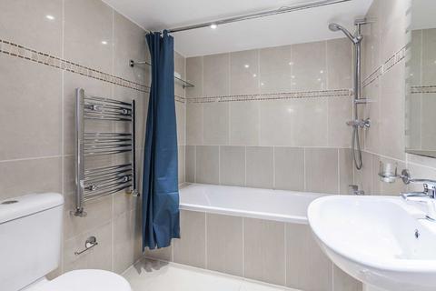 2 bedroom flat for sale, Bardolph Road, London, N7