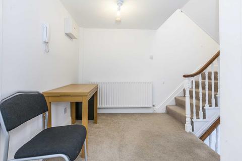 2 bedroom flat for sale, Bardolph Road, London, N7