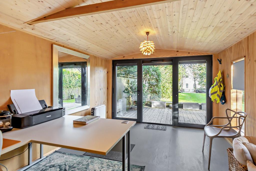 Garden Office