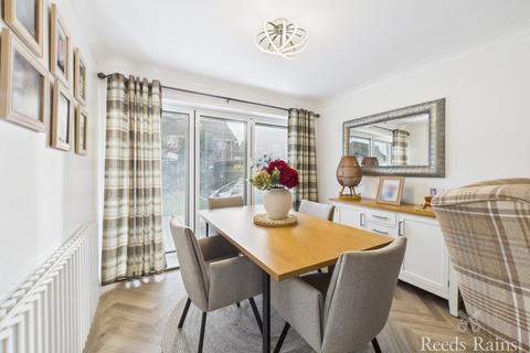 3 bedroom semi-detached house for sale, Thorn Road, Stockton-on-tees TS19