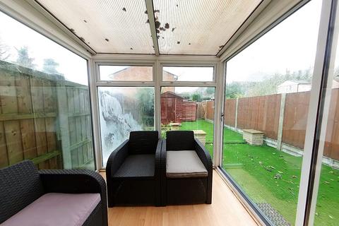 3 bedroom terraced house for sale, Peregrine Close, Watford WD25