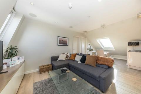 undefined, Kingston Road, London SW19