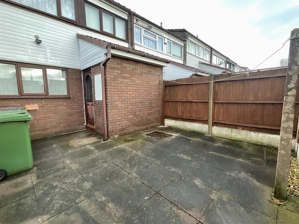 Rear Courtyard