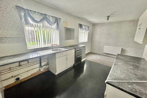 3 bedroom semi-detached house for sale, Blackshaw Drive, Bradford, West Yorkshire, BD6