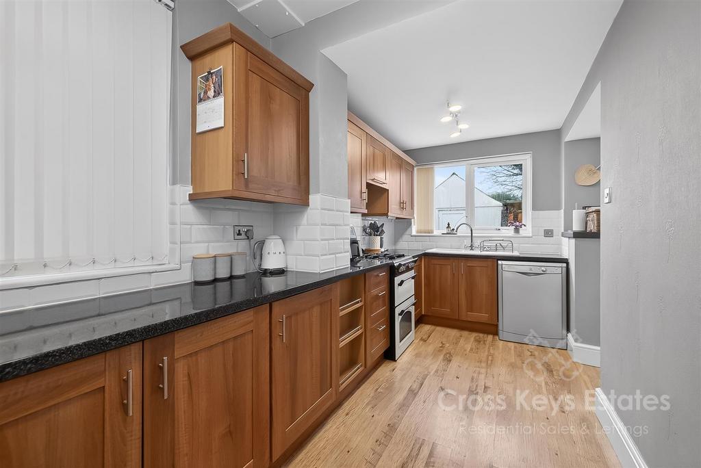 Fitted Kitchen