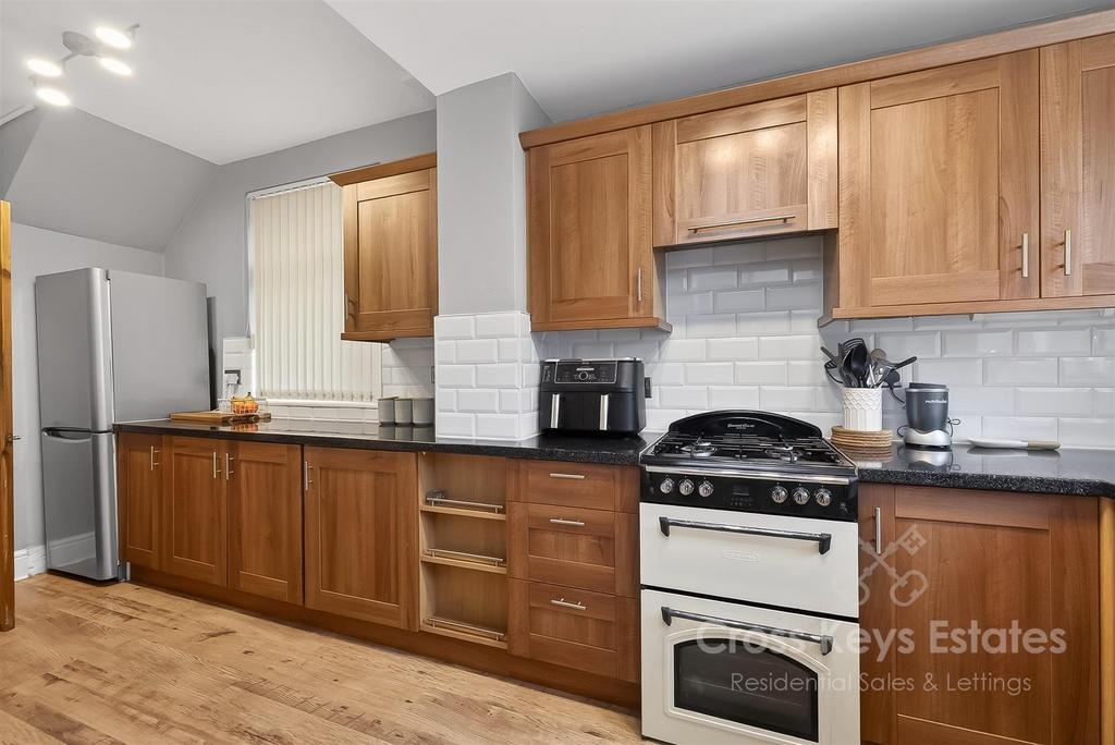 Fitted Kitchen