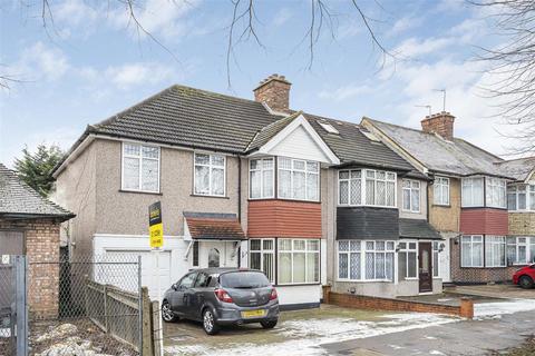 4 bedroom end of terrace house for sale, Whitton Avenue East, Greenford