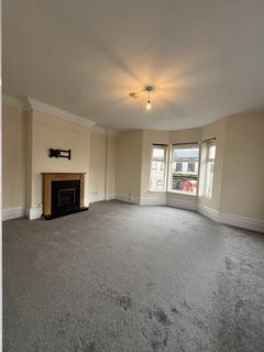 3 bedroom maisonette to rent, Chepstow Road, Newport NP19