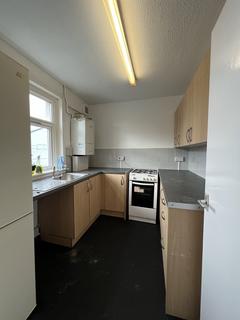 3 bedroom maisonette to rent, Chepstow Road, Newport NP19