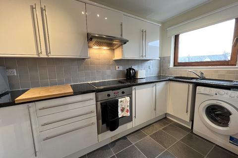 2 bedroom flat to rent, Timber Bush, The Shore, Edinburgh, EH6