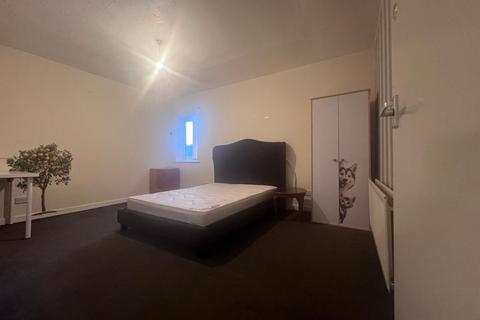 2 bedroom flat to rent, Newcastle upon Tyne NE4