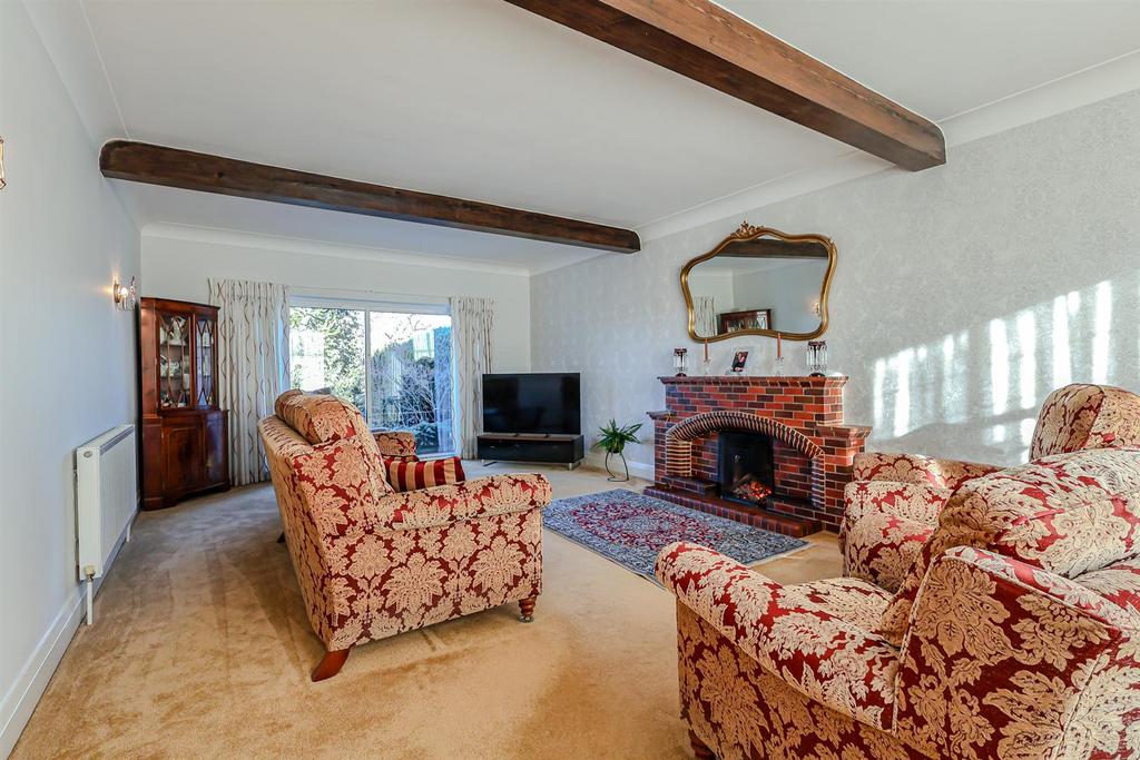 House in Nottingham, Daybrook - View 5