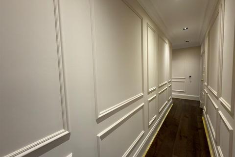 undefined, Cliveden Place, London