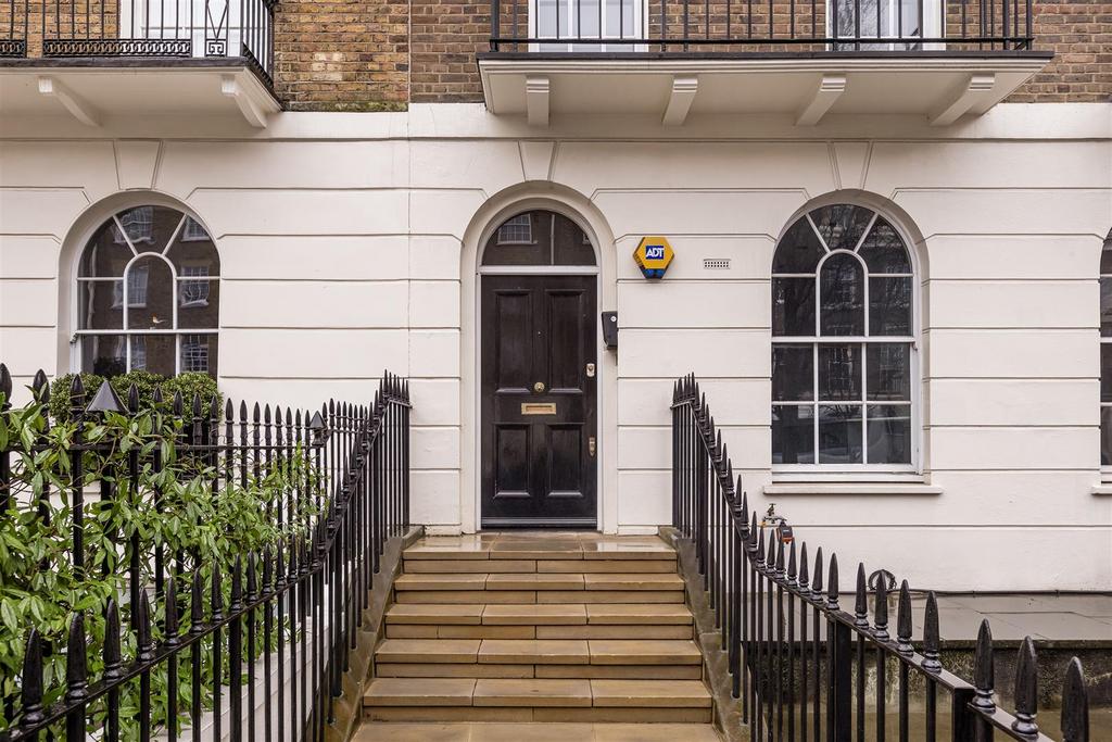 6 Cliveden Place (2).jpg