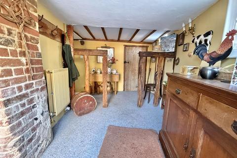 3 bedroom cottage for sale, Nethergate Street, Hopton