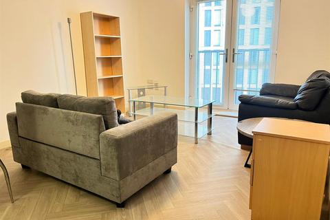 2 bedroom apartment to rent, The Quantum, Chapeltown Street, Manchester, M1 2BH