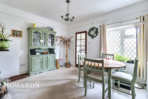 3 bedroom terraced bungalow for sale, Ship Road, Pakefield