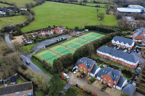 4 bedroom semi-detached house for sale, Royston Drive, Farnham GU10
