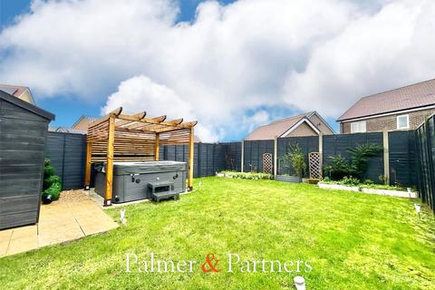 2 bedroom semi-detached house for sale, Ellis Road, Thorpe-le-Soken, Clacton-on-Sea, Essex, CO16