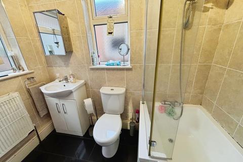 3 bedroom terraced house for sale, Station Road, Walkeringham, Doncaster, DN10 4JJ