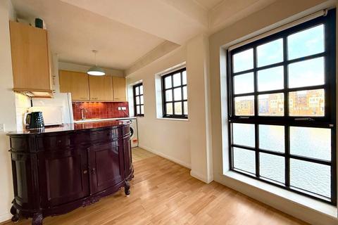 1 bedroom apartment for sale, Rope Street, London SE16