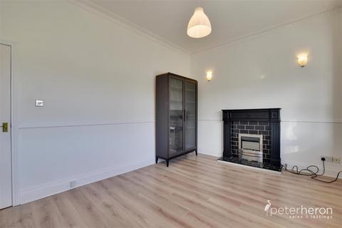 2 bedroom flat for sale, The Craiglands, Tunstall, Sunderland