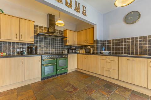 5 bedroom terraced house for sale, 5 Parkside Road Kendal