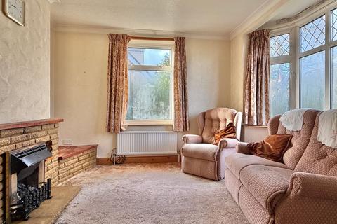 2 bedroom detached bungalow for sale, Solent Road, Dibden Purlieu, SO45