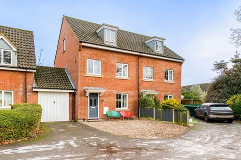 4 bedroom semi-detached house for sale, Kevill Davis Drive, Little Plumstead