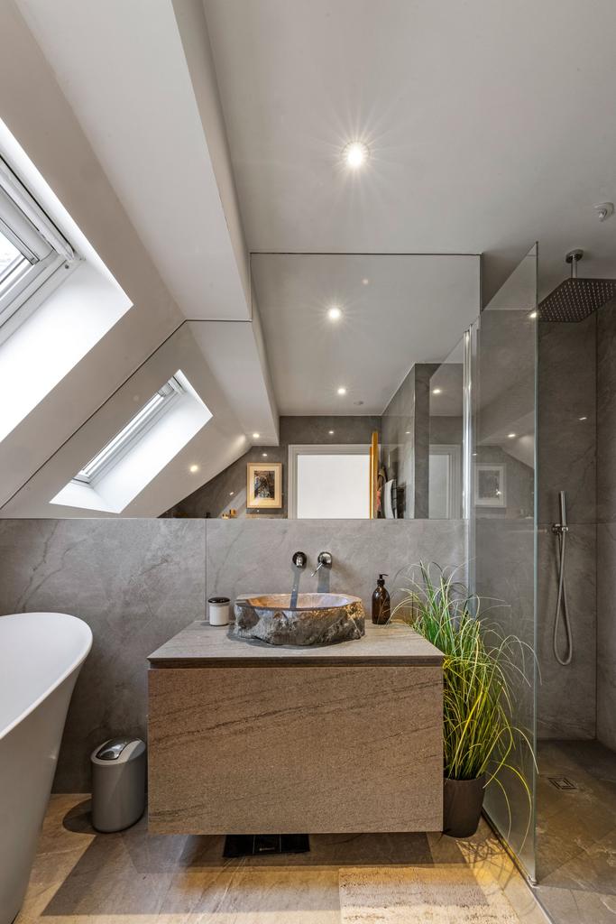 Primary en suite