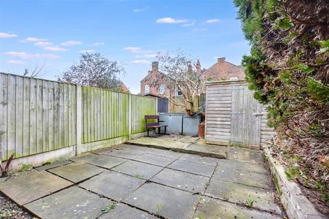 1 bedroom flat for sale, College Street, Long Eaton