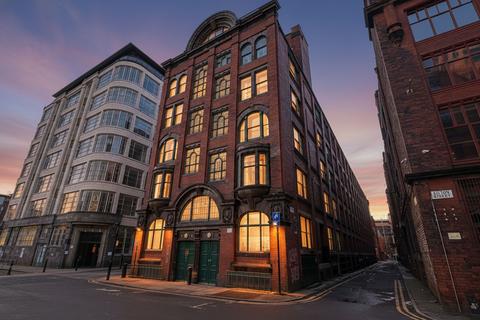 2 bedroom apartment to rent, Hilton Street, Manchester, M1