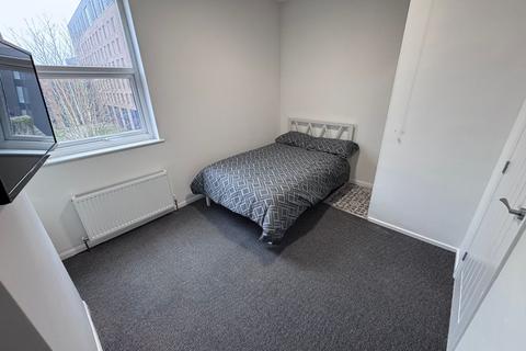1 bedroom in a house share to rent, 65 - 67 Lower Ford Street, Coventry, CV1