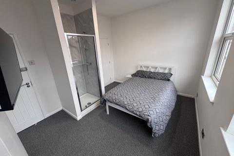 1 bedroom in a house share to rent, 65 - 67 Lower Ford Street, Coventry, CV1