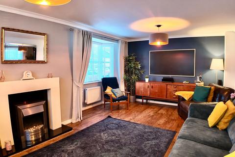 6 bedroom end of terrace house for sale, Maes Yr Afon, Pontllanfraith, NP12