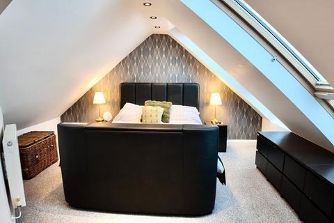 6 bedroom end of terrace house for sale, Maes Yr Afon, Pontllanfraith, NP12