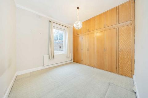 2 bedroom flat to rent, Burlington Road, London W4